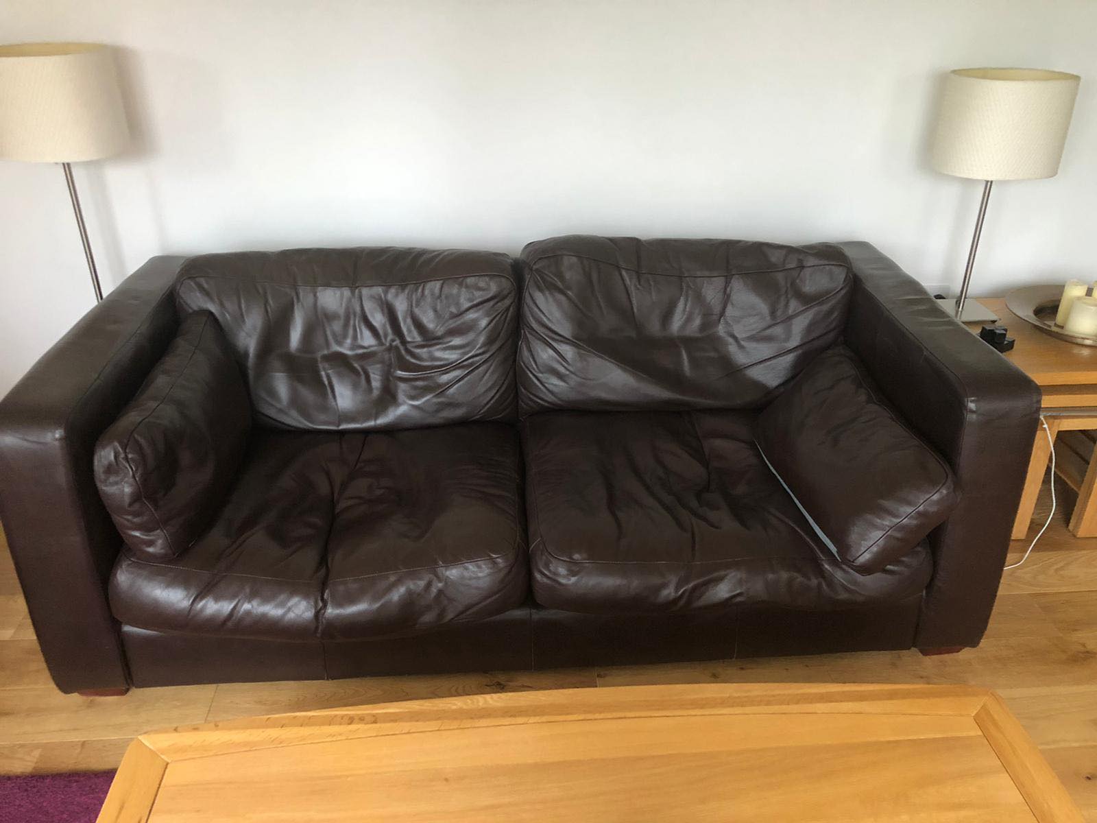 Sofa bị lún xẹp nệm mút cần thay
